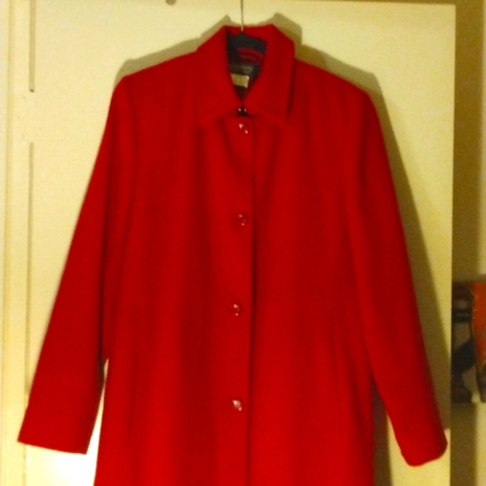Vintage red Overcoat Sz 12 100% wool